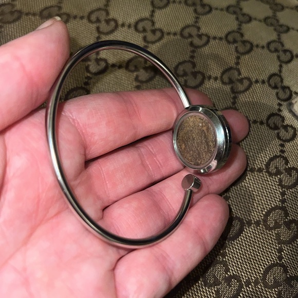 Authentic Gucci Upcycled Bracelet Round Bezel Shadow Box With Rhinestone - Picture 6 of 12